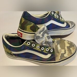 Vans Off the Wall Juniors Sneakers - Camouflage Juniors 5.5